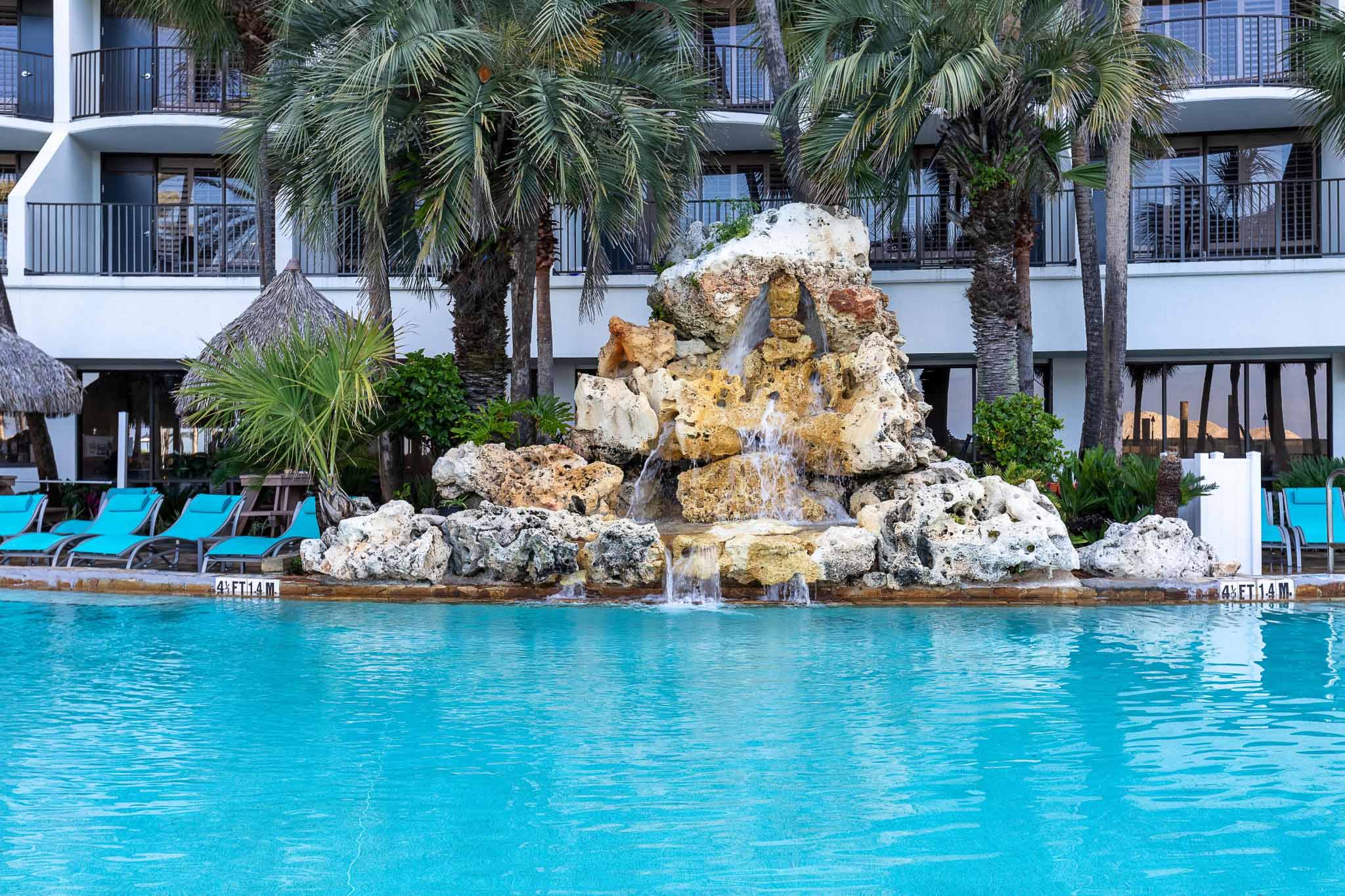 Holiday Inn Resort Panama City Beach Main Pool 09 